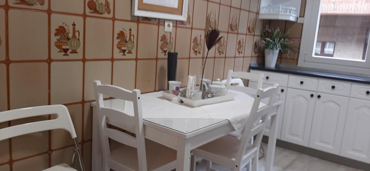 Apartamento Costa Vasca Las Arenas ゲチョ エクステリア 写真