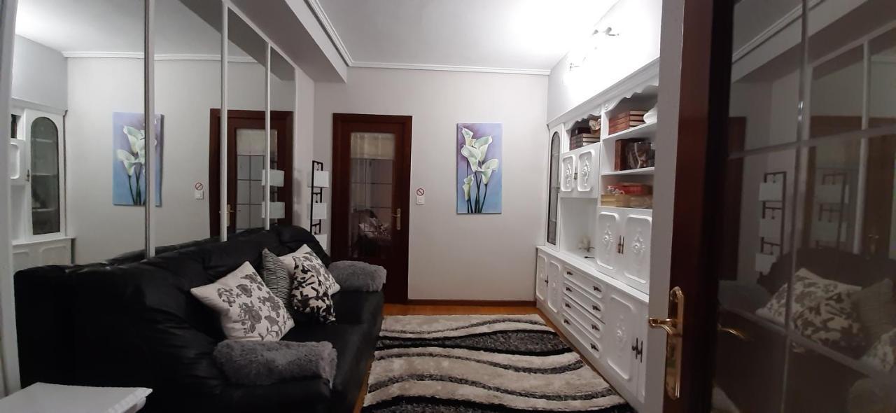 Apartamento Costa Vasca Las Arenas ゲチョ エクステリア 写真