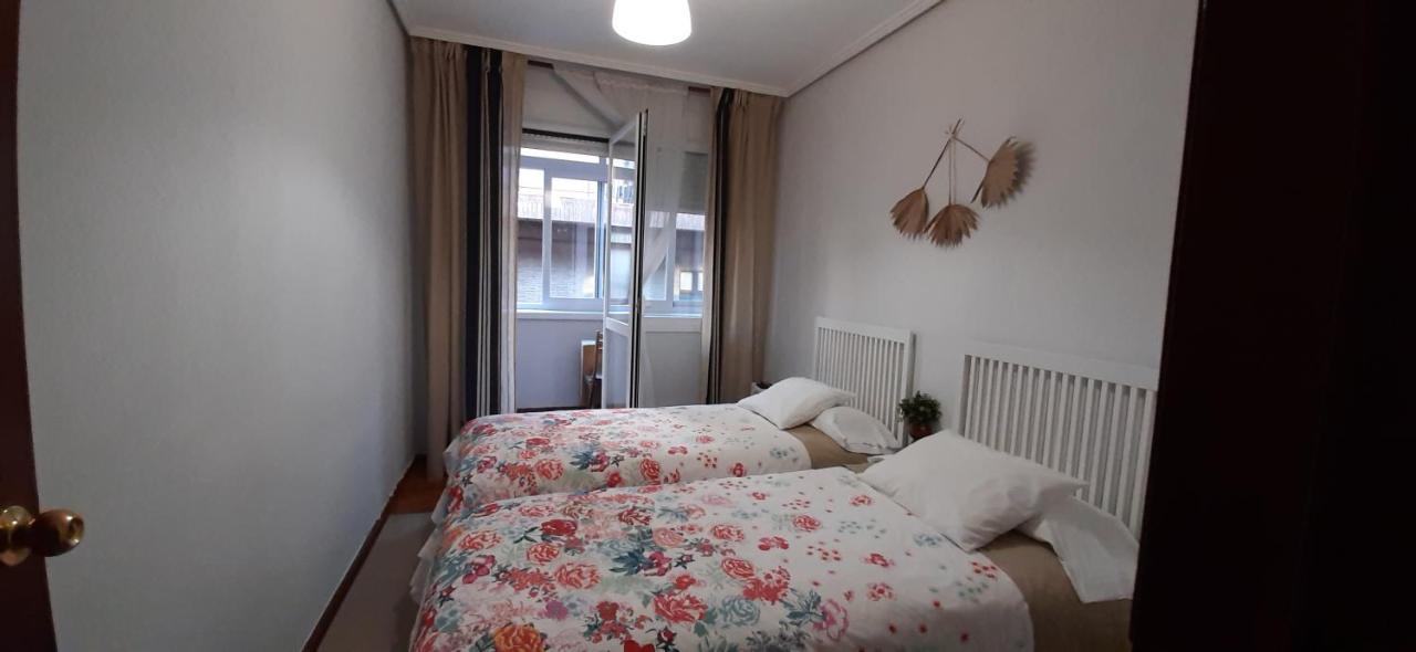 Apartamento Costa Vasca Las Arenas ゲチョ エクステリア 写真