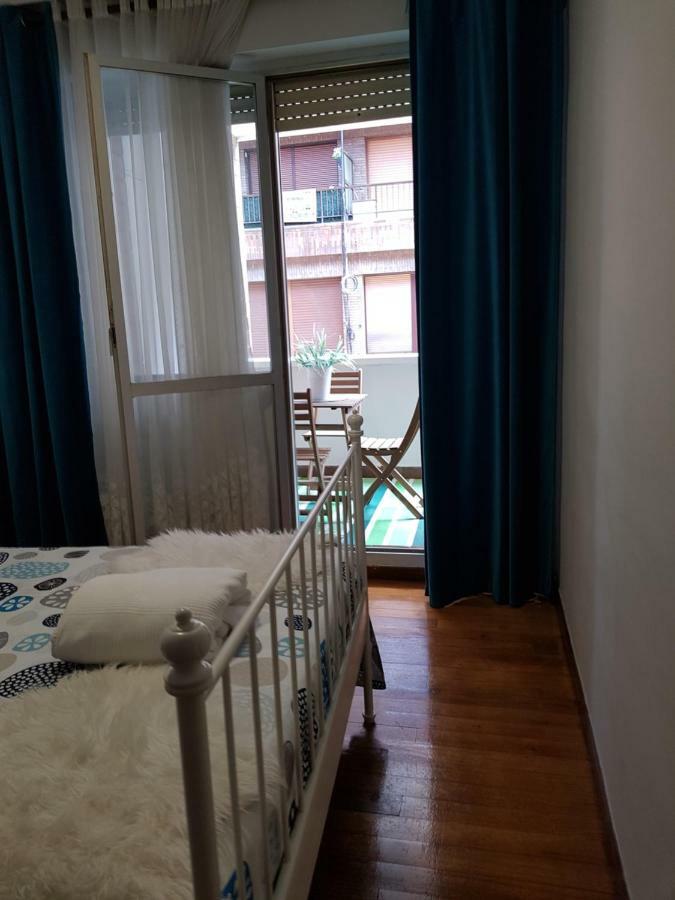 Apartamento Costa Vasca Las Arenas ゲチョ エクステリア 写真