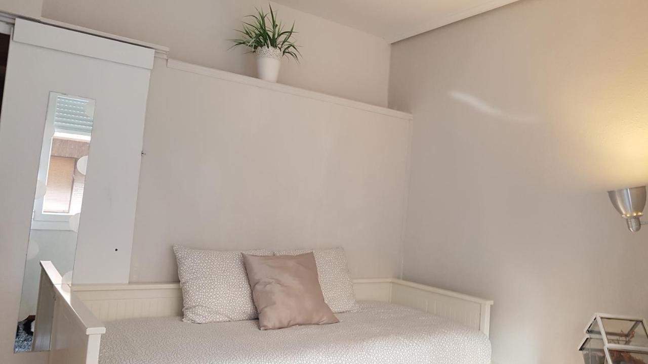 Apartamento Costa Vasca Las Arenas ゲチョ エクステリア 写真